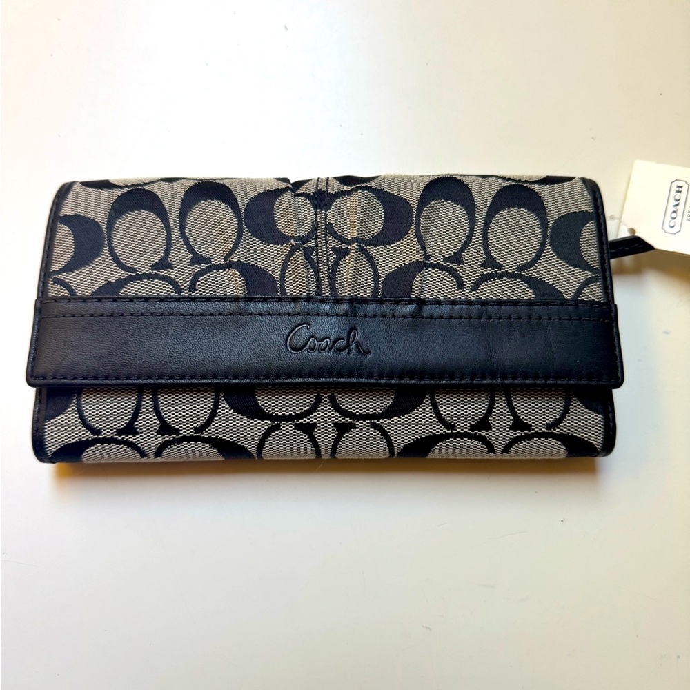 Coach Black Logo Signature Continental Wallet+Checkbook NWT